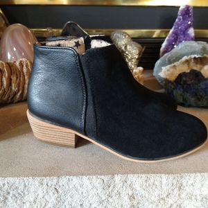Black suede and leather booties